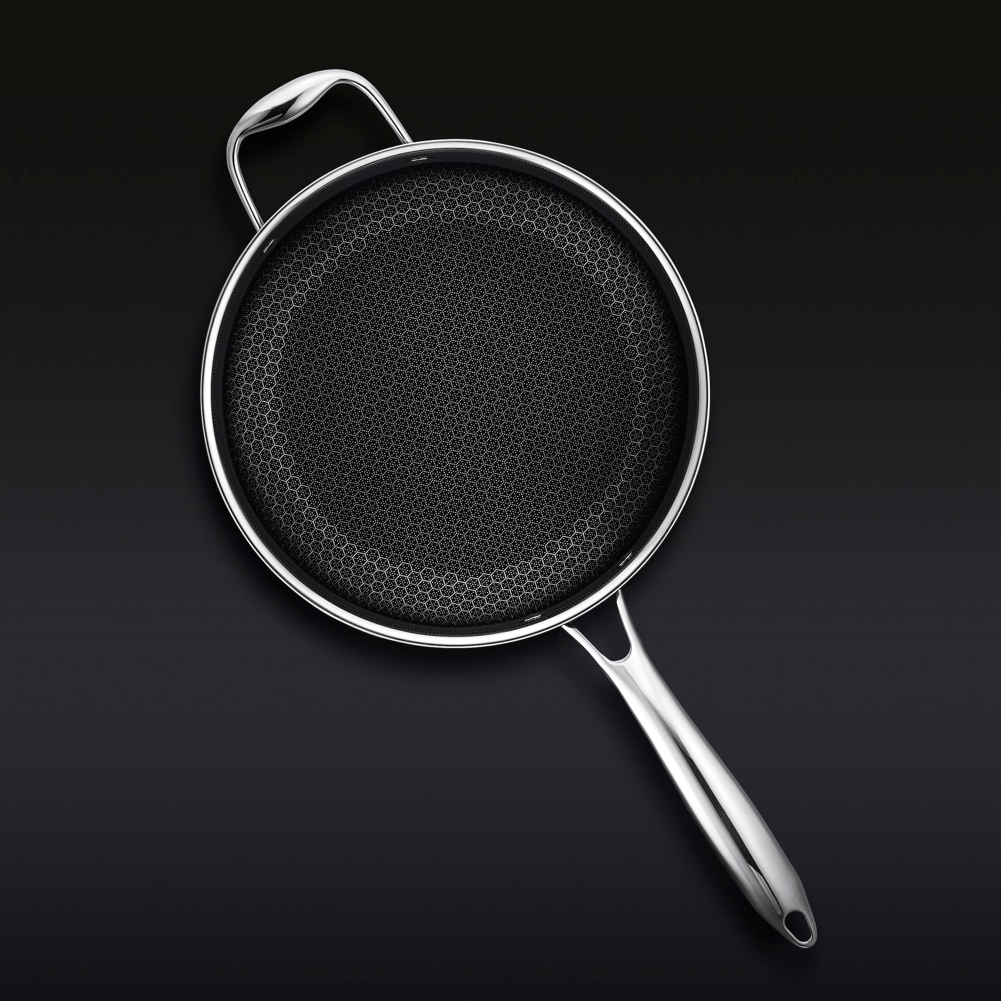 Hybrid Saucepan with Lid, 5-Qt